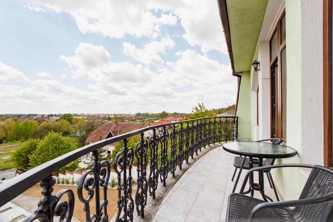 Rya Residence Oradea Eksteriør bilde