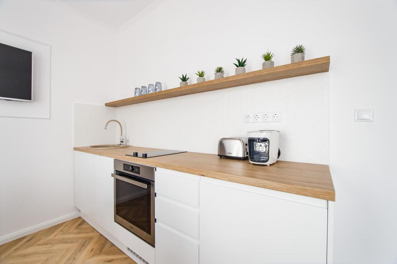 Rya Residence Oradea Eksteriør bilde