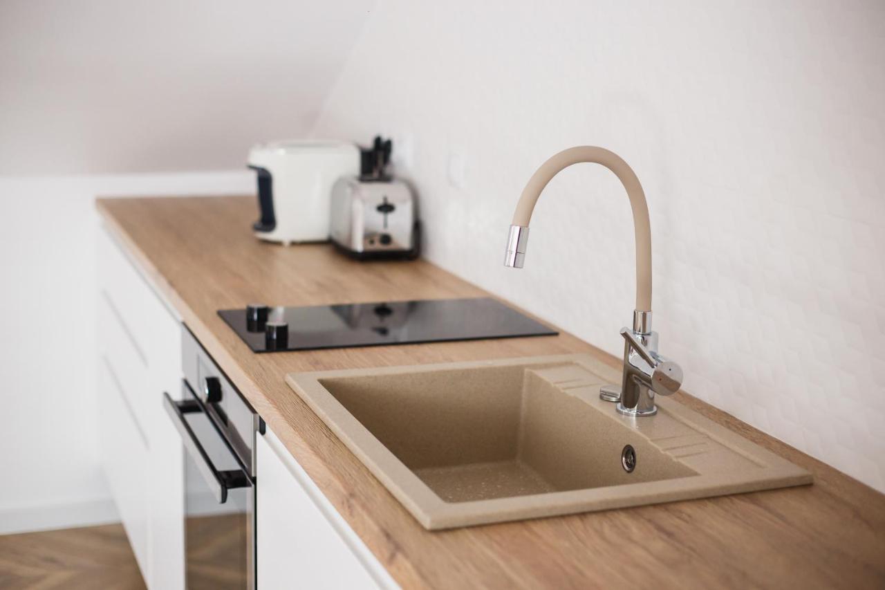 Rya Residence Oradea Eksteriør bilde
